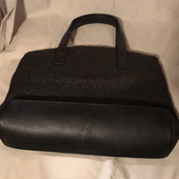 Liz Claiborne Black purse - Picture 3 of 11